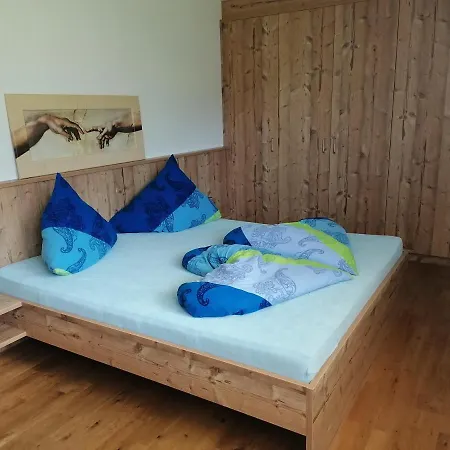 Julia Апартаменты *